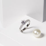 Pave Setting Round Cut 1 Carat Ring