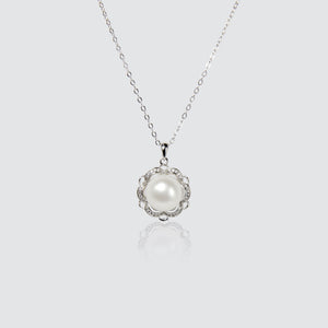 Elegant Fresh Water Pearl Necklace
