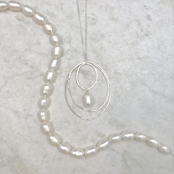 Silver Inside Counts Pearl Necklace