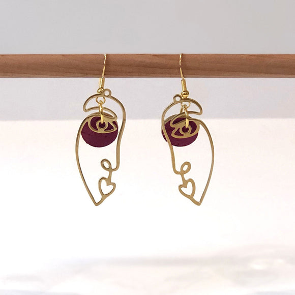 Abstract Face Earrings with Heart shaped Lips - Wine